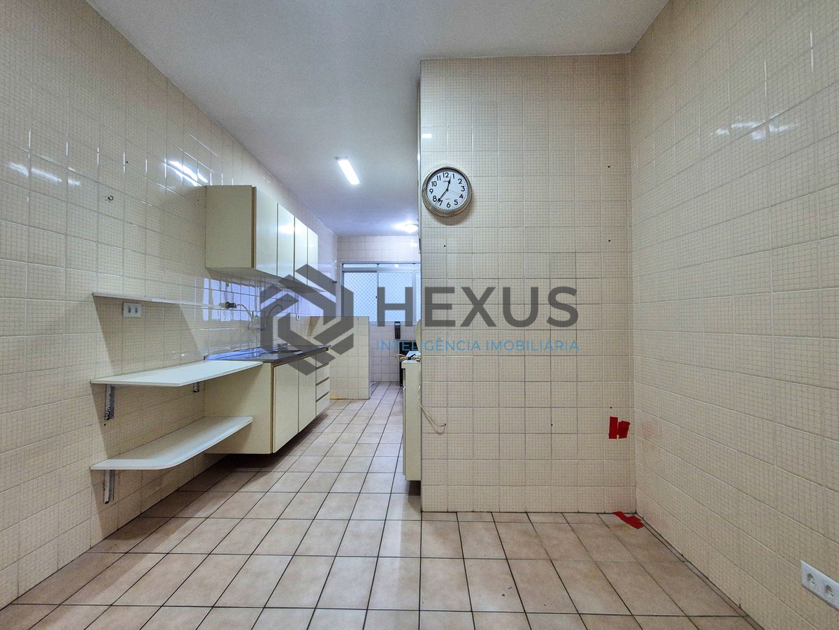 Foto 60 de Apartamento com varanda e lazer nas Pitangueiras, Guarujá