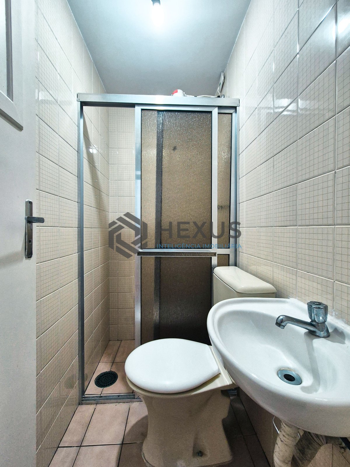 Foto 68 de Apartamento com varanda e lazer nas Pitangueiras, Guarujá
