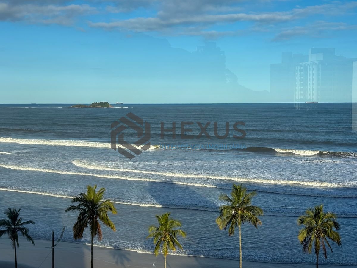 Foto 3 de Apartamento com varanda vista mar e lazer na beira mar da praia na Enseada, Guarujá