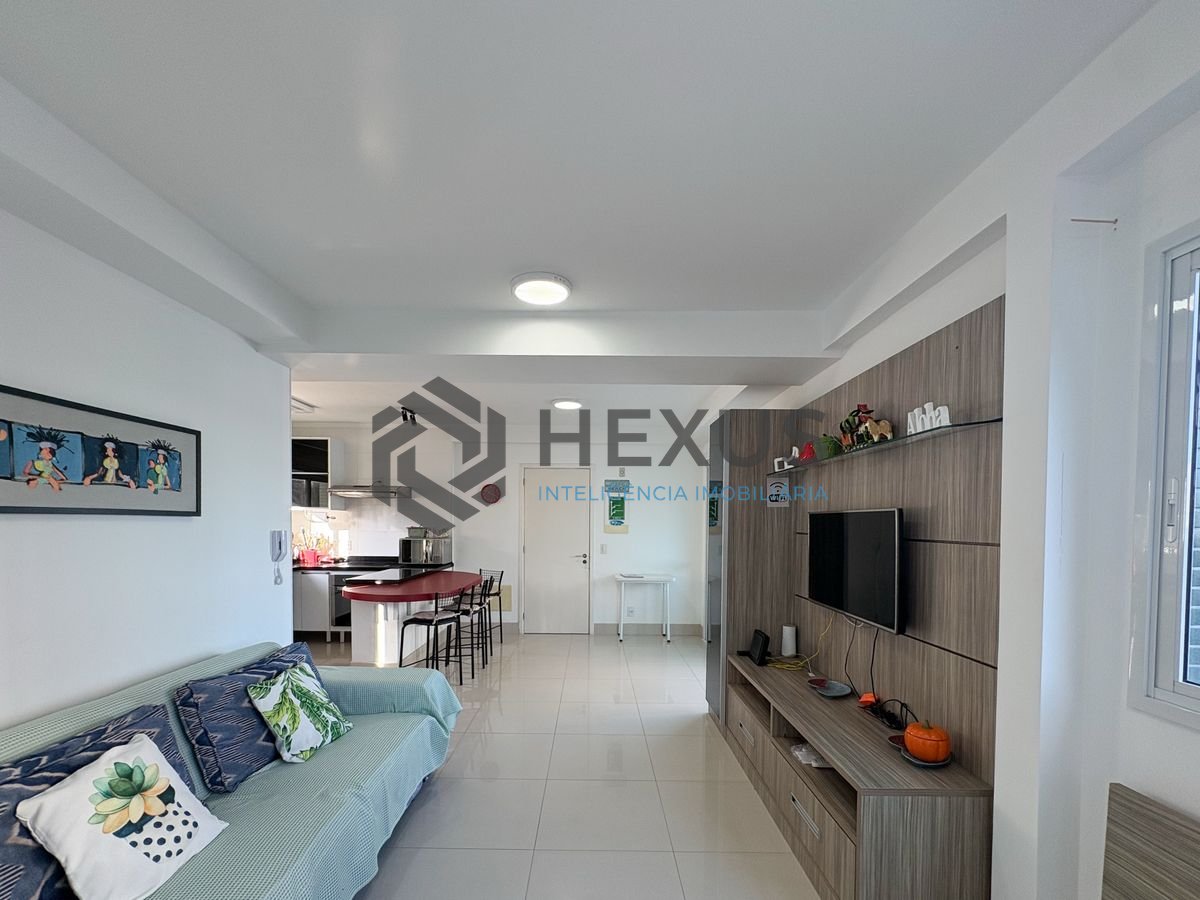 Foto 4 de Apartamento com varanda vista mar e lazer na beira mar da praia na Enseada, Guarujá
