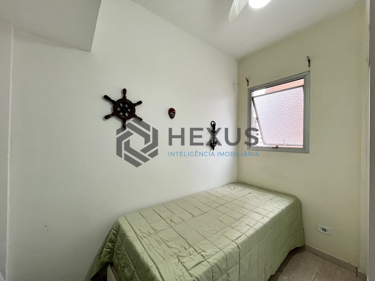 Foto 24 de Apartamento com varanda vista mar a 1 quadra da praia nas Pitangueiras, Guarujá