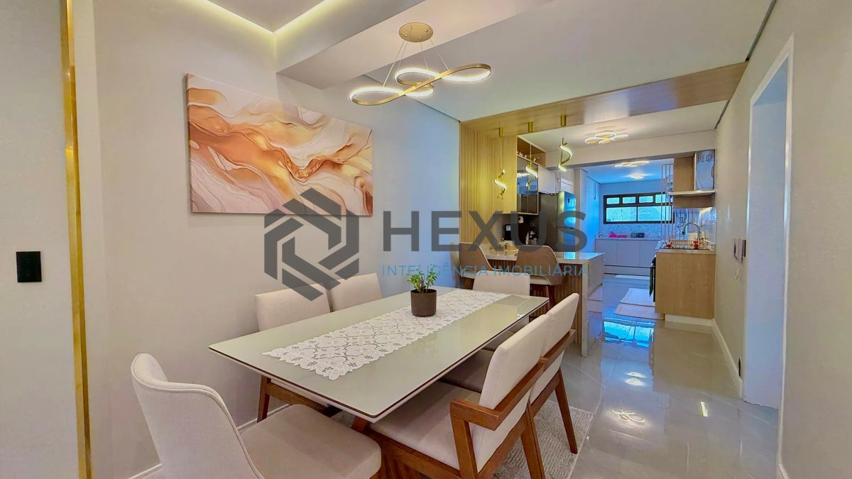 Foto 13 de Apartamento reformado com varanda e lazer a 300m da praia nas Pitangueiras, Guarujá