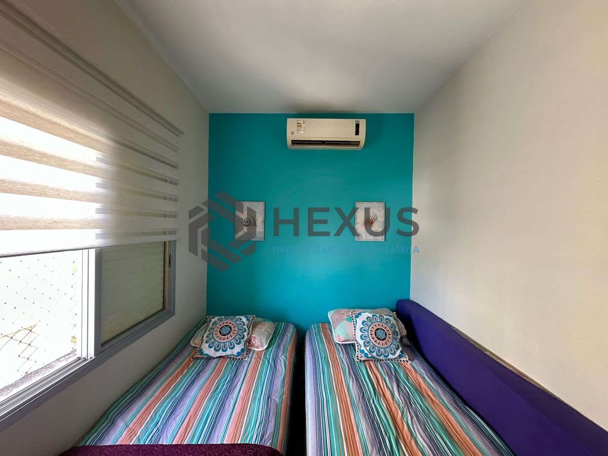 Foto 18 de Apartamento com varanda e lazer na Enseada, Guarujá