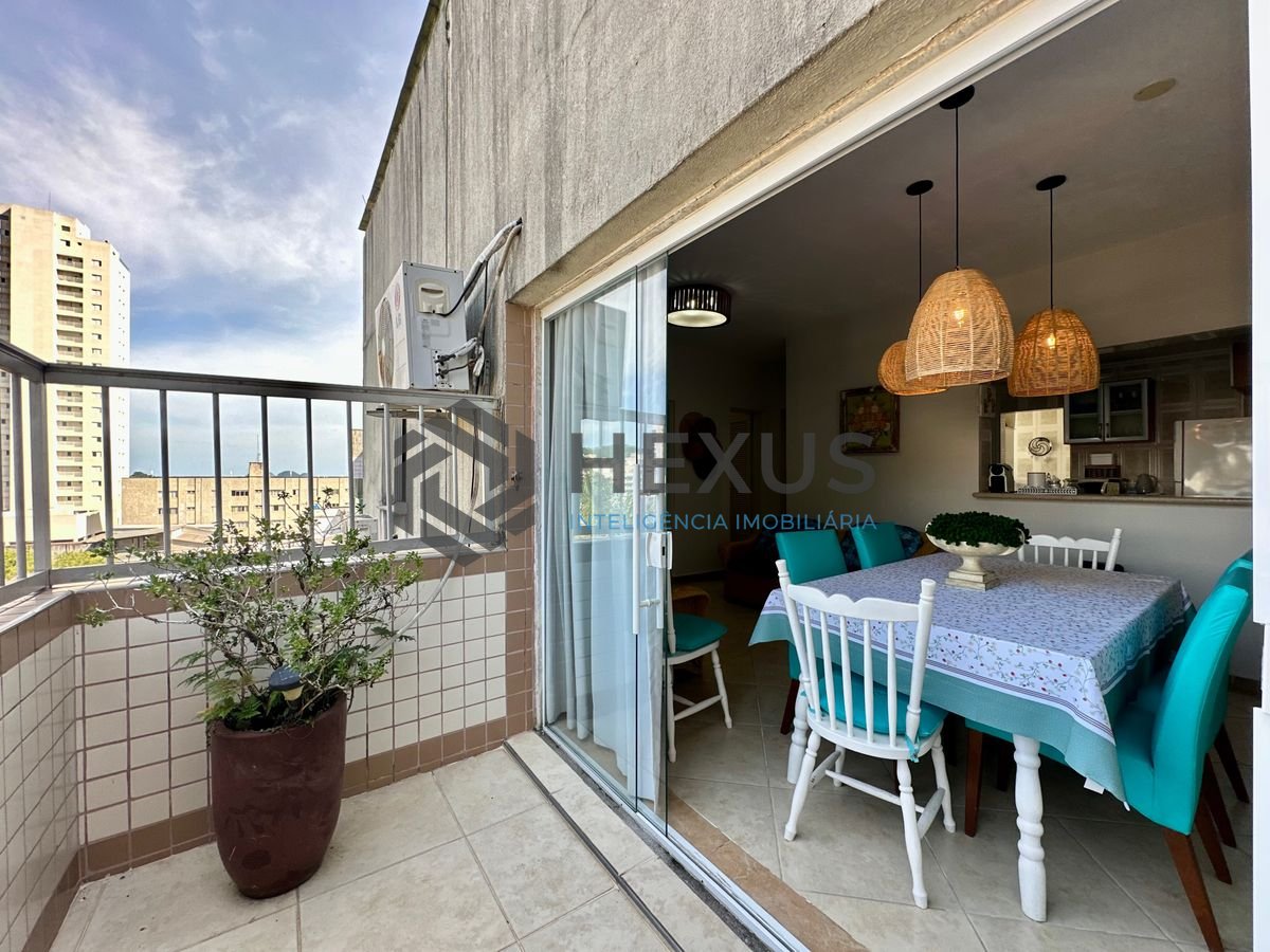 Foto 4 de Apartamento com varanda e lazer na Enseada, Guarujá
