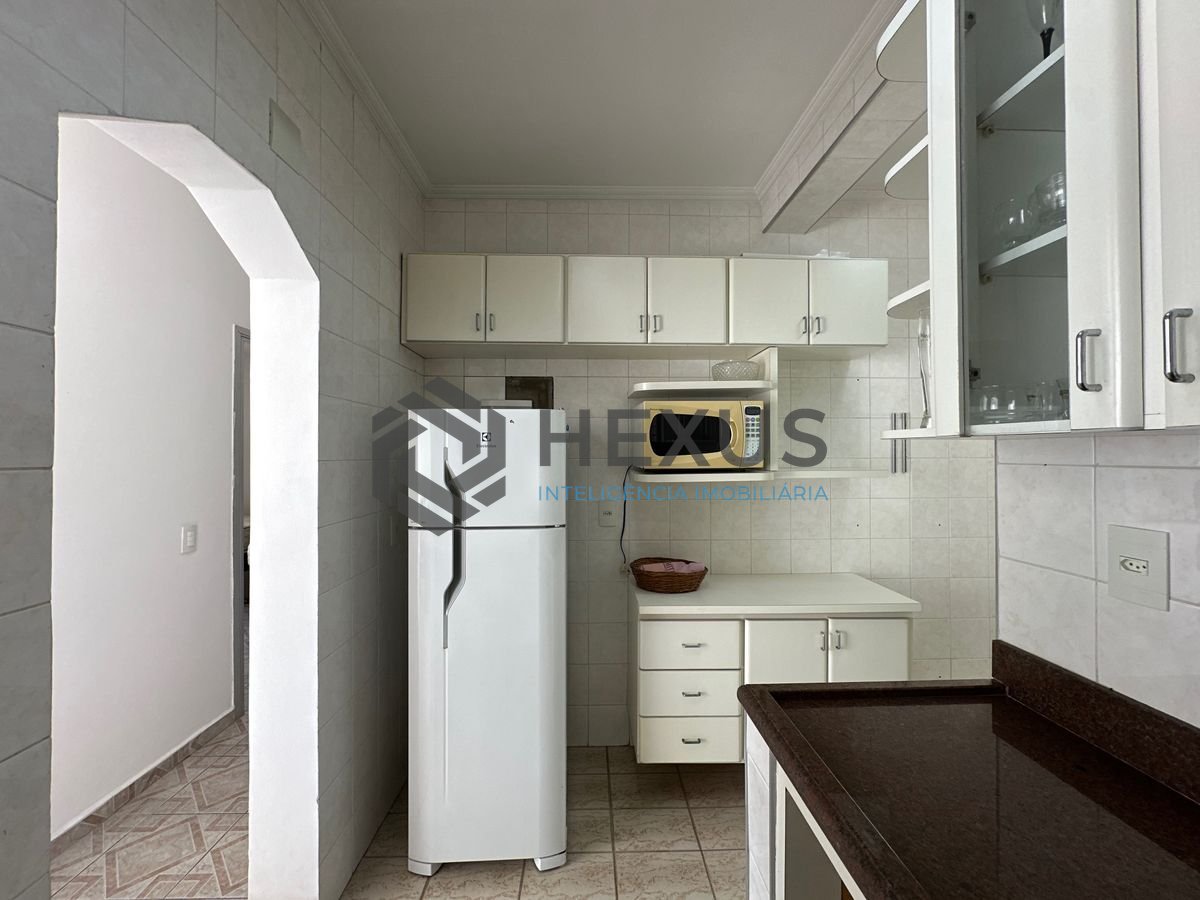 Foto 8 de Apartamento com varanda na região da Estrada do Pernambuco na Enseada, Guarujá