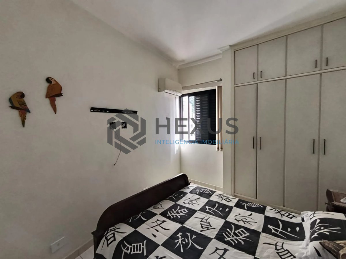 Foto 15 de Apartamento com varanda e lazer na Enseada, Guarujá