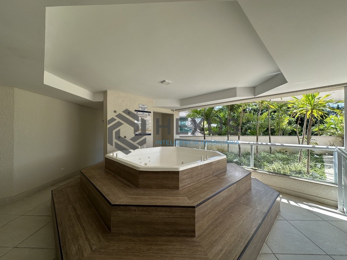 Foto 18 de Apartamento com varanda gourmet vista mar e lazer a 450m da praia na Enseada, Guarujá