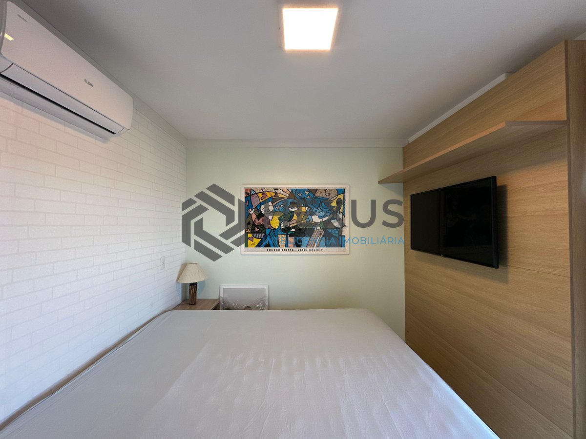 Foto 21 de Apartamento reformado com varanda gourmet vista mar e lazer a 450m da praia na Enseada, Guarujá