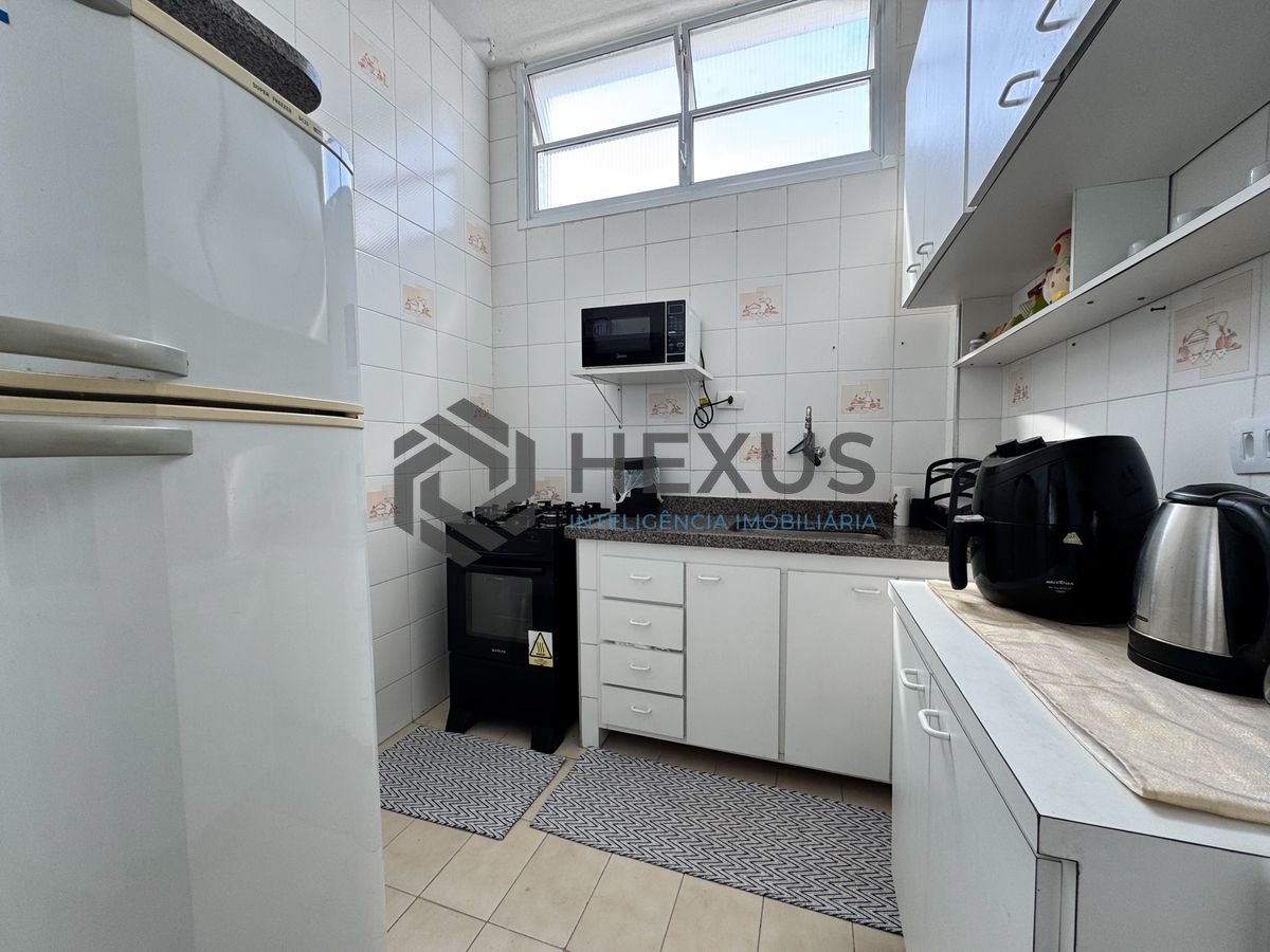 Foto 18 de Apartamento a 1 quadra da praia nas Pitangueiras, Guarujá