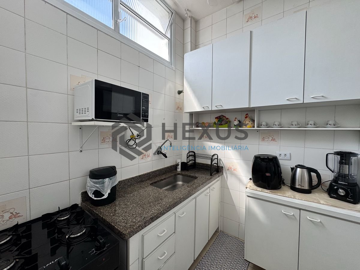 Foto 20 de Apartamento a 1 quadra da praia nas Pitangueiras, Guarujá