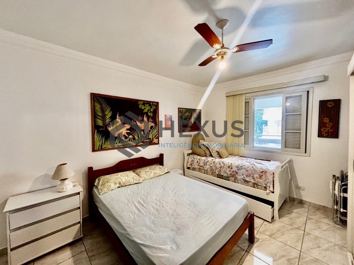 Foto 16 de Apartamento com varanda e lazer a 100m da praia no Tombo, Guarujá