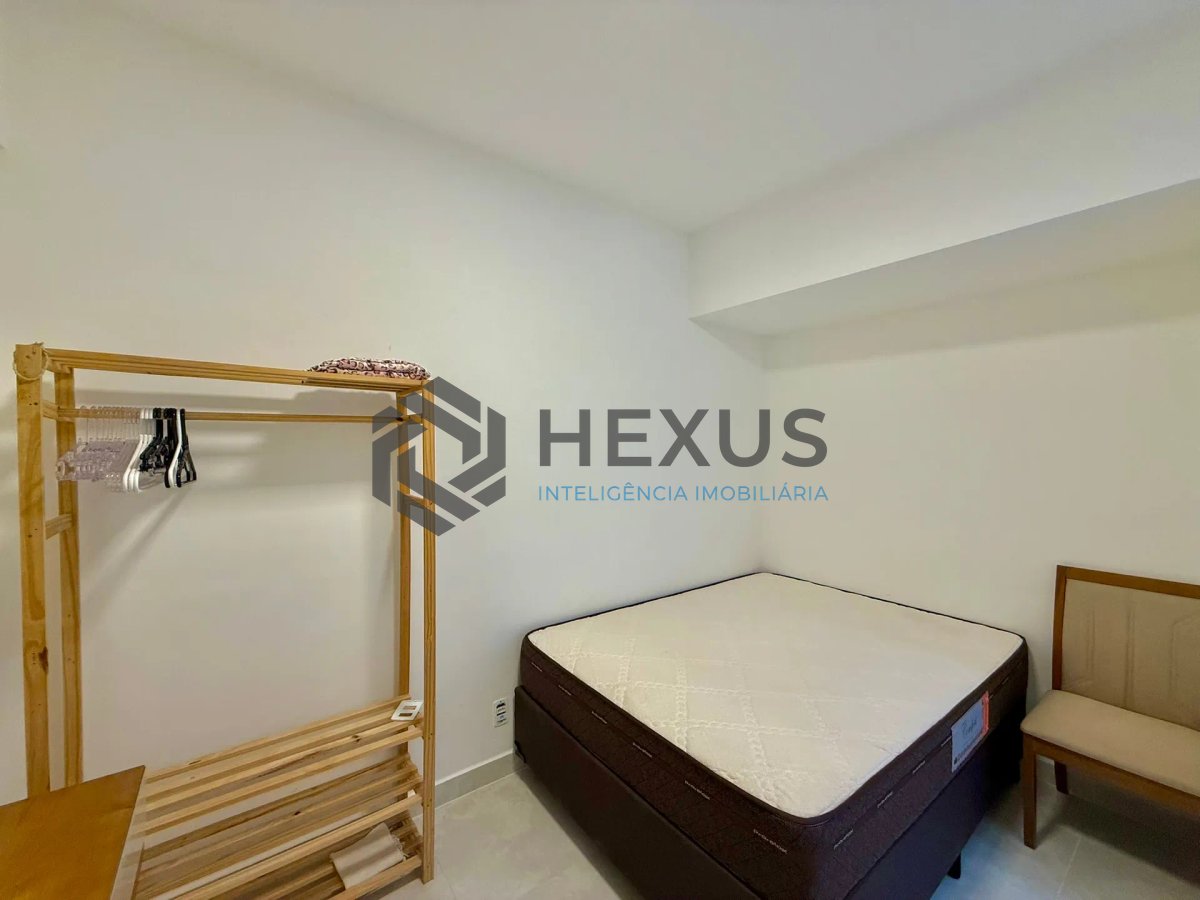 Foto 18 de Apartamento reformado com varanda gourmet e lazer a 100m da praia no Jardim Astúrias, Guarujá