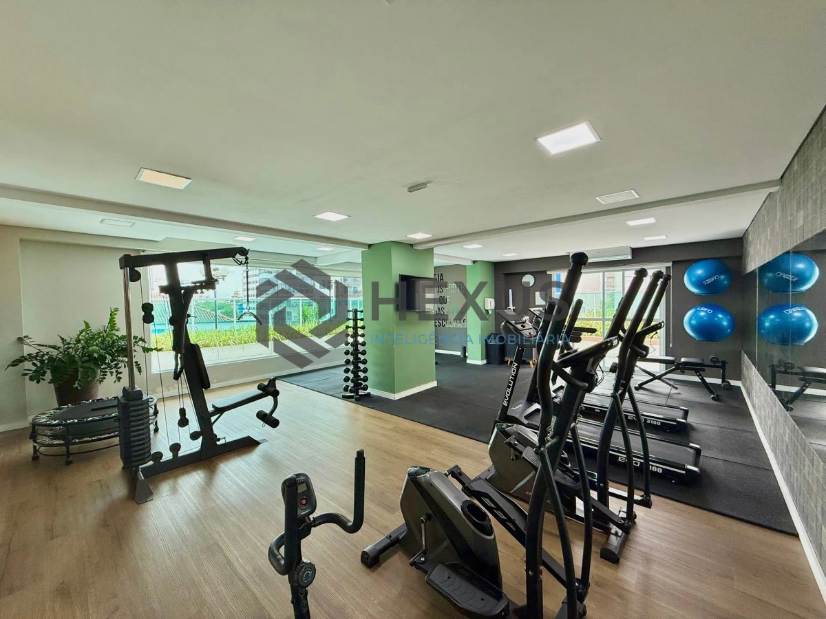 Foto 26 de Apartamento reformado com varanda gourmet e lazer a 100m da praia no Jardim Astúrias, Guarujá