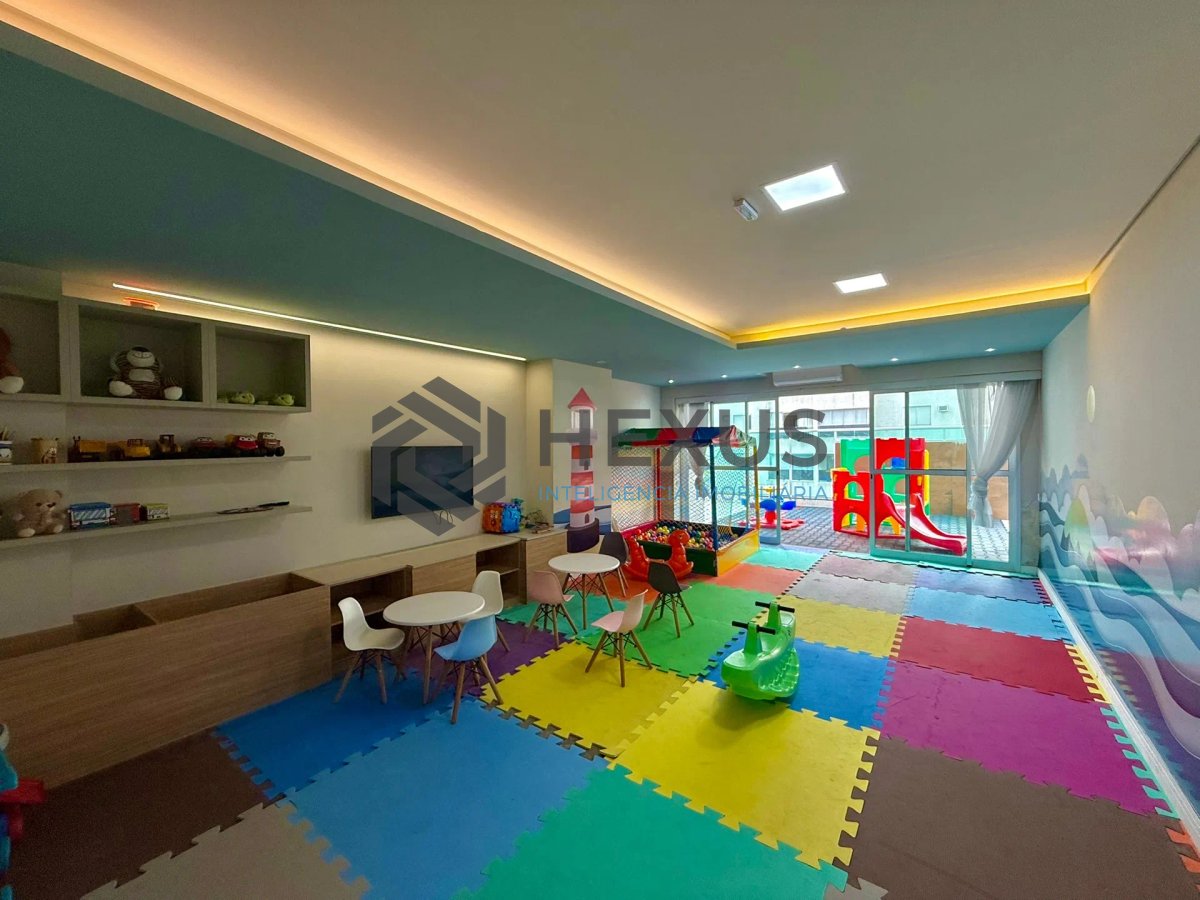 Foto 28 de Apartamento reformado com varanda gourmet e lazer a 100m da praia no Jardim Astúrias, Guarujá