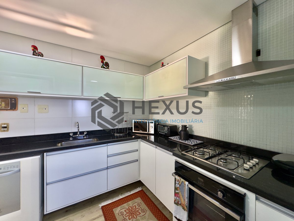 Foto 13 de Apartamento reformado frente mar com varanda gourmet vista mar e lazer no Jardim Astúrias, Guarujá