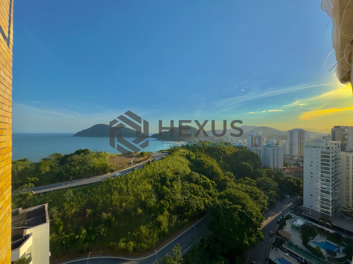 Foto 3 de Apartamento reformado frente mar com varanda gourmet vista mar e lazer no Jardim Astúrias, Guarujá