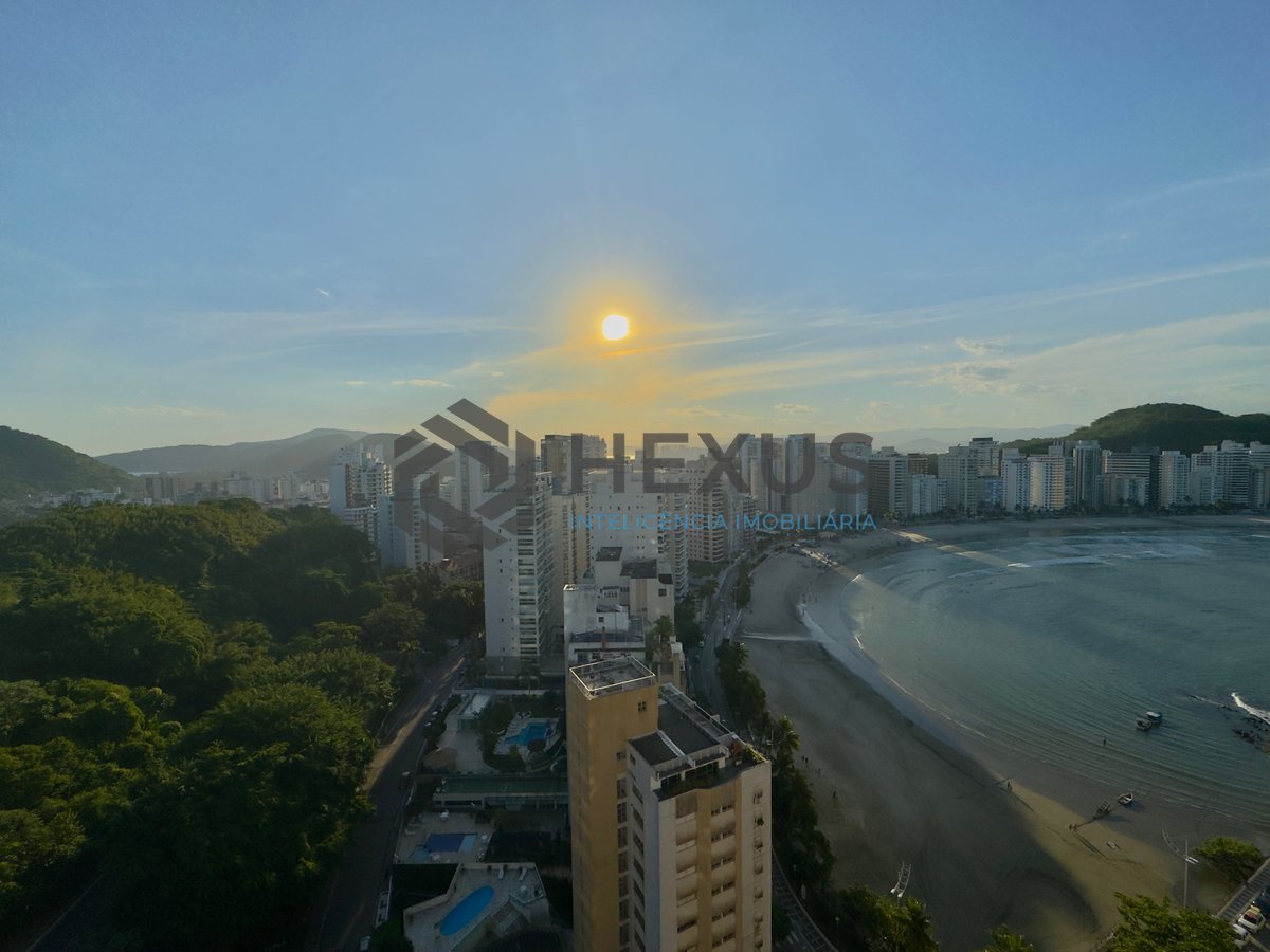 Foto 4 de Apartamento reformado frente mar com varanda gourmet vista mar e lazer no Jardim Astúrias, Guarujá