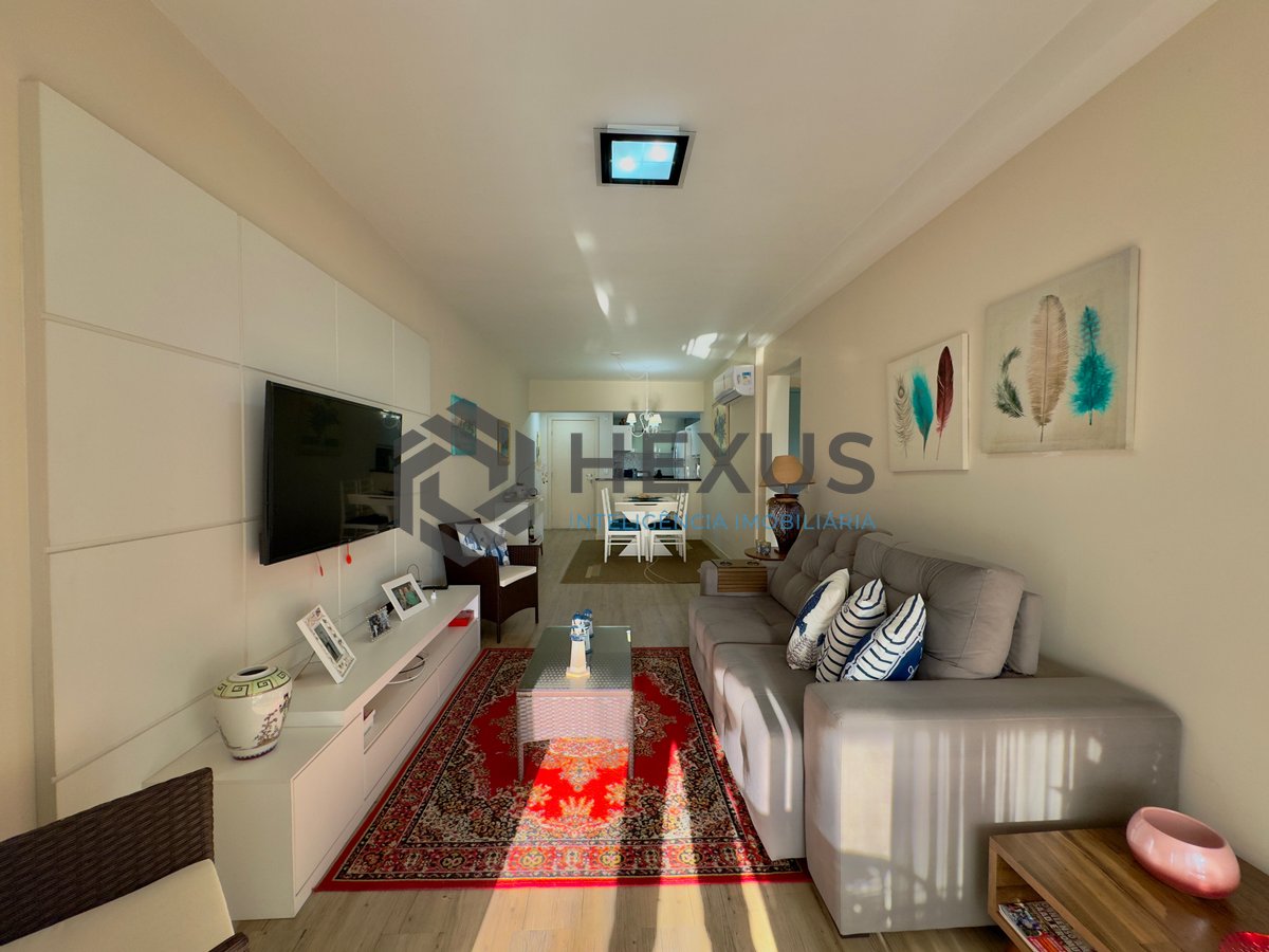 Foto 5 de Apartamento reformado frente mar com varanda gourmet vista mar e lazer no Jardim Astúrias, Guarujá
