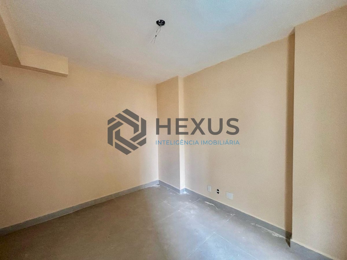 Foto 7 de Apartamento reformado com varanda gourmet vista mar com lazer a 1 quadra da praia no Jardim Astúrias à venda, Guarujá-SP.
