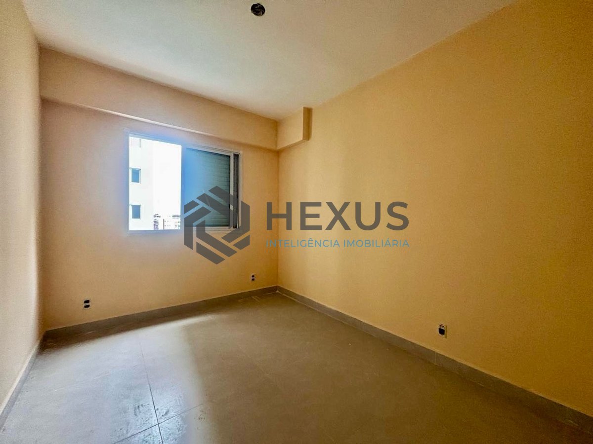Foto 10 de Apartamento reformado com varanda gourmet vista mar com lazer a 1 quadra da praia no Jardim Astúrias à venda, Guarujá-SP.