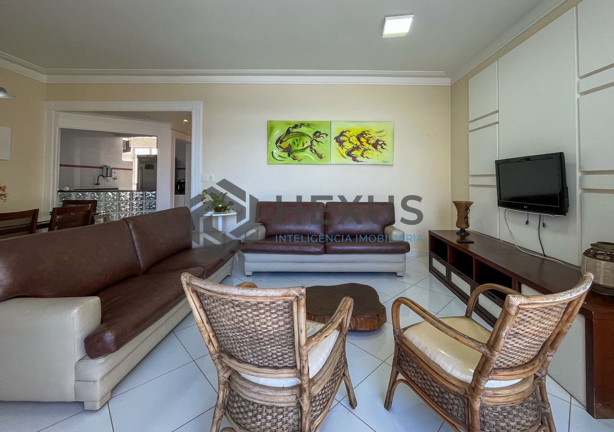 Foto 9 de Apartamento reformado frente mar com varanda vista mar nas Pitangueiras, Guarujá