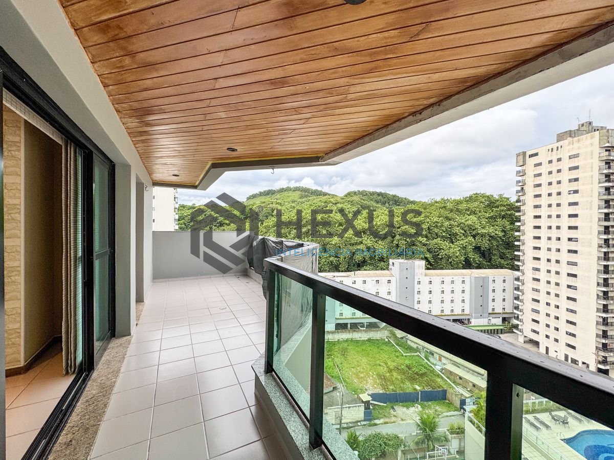 Foto 16 de Apartamento reformado com varanda e lazer no Jardim Astúrias, Guarujá