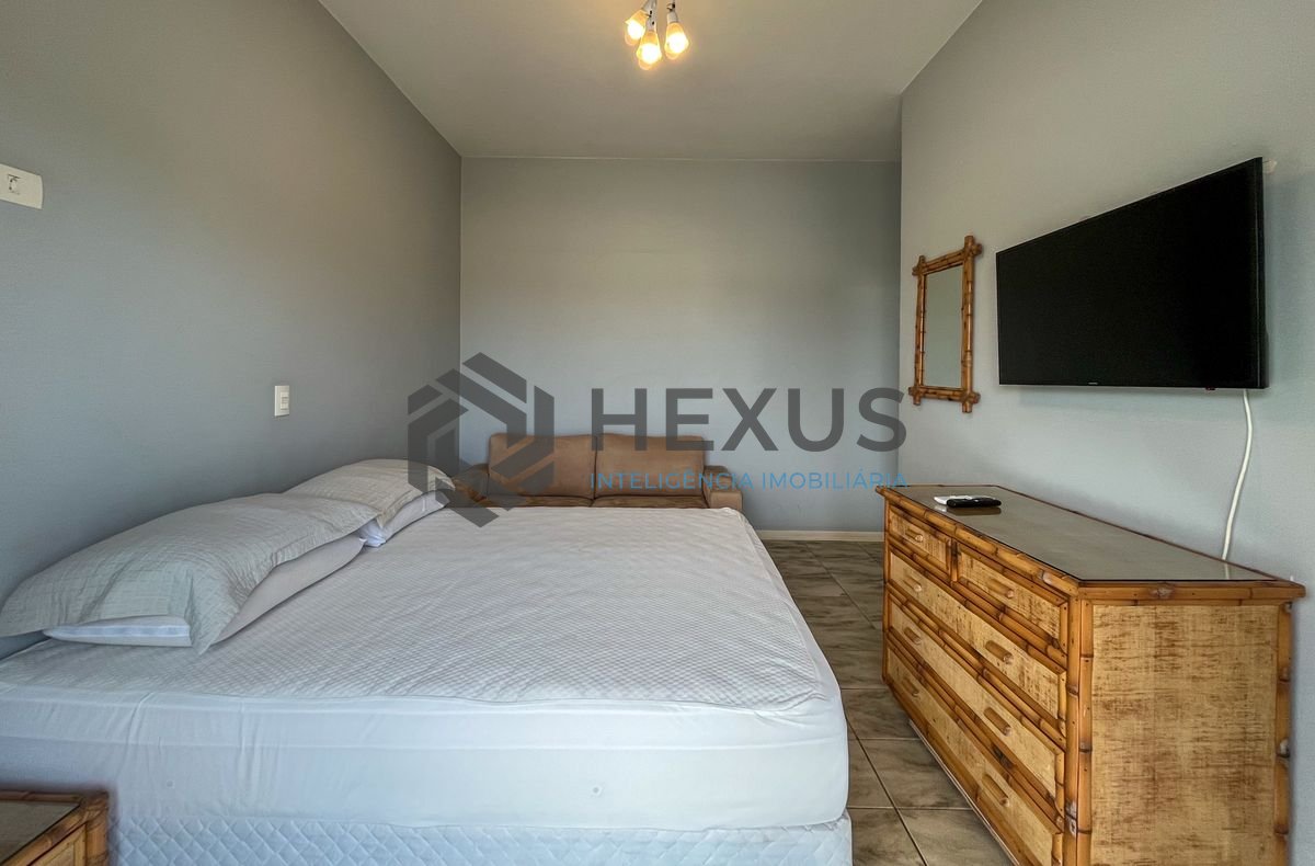 Foto 19 de Apartamento com varanda e lazer na Enseada, Guarujá