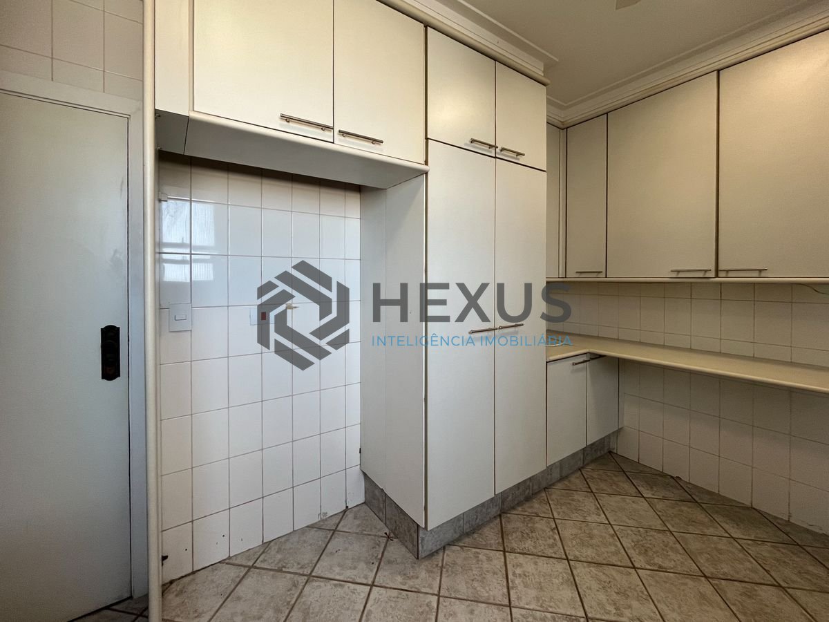 Foto 50 de Apartamento com varanda vista mar e lazer na região do Região dos Hotéis na Enseada, Guarujá