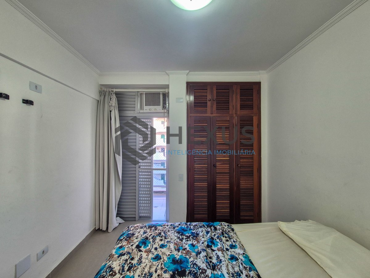 Foto 11 de Apartamento com varanda e lazer nas Pitangueiras, Guarujá