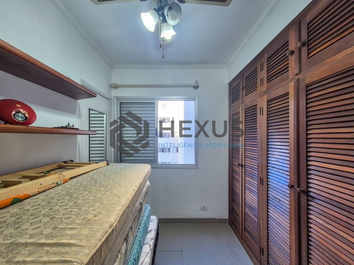 Foto 20 de Apartamento com varanda e lazer nas Pitangueiras, Guarujá