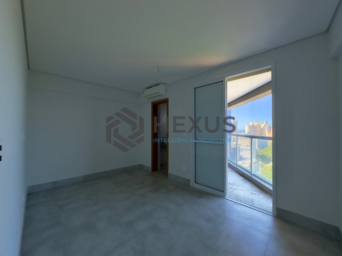 Foto 14 de Apartamento com varanda gourmet vista mar e lazer na beira mar da praia no Jardim Astúrias, Guarujá