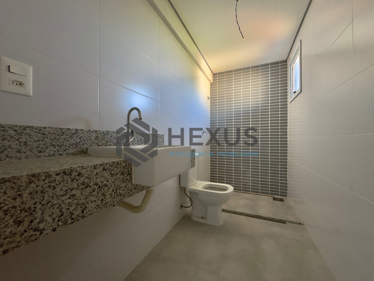 Foto 14 de Apartamento beira mar com varanda gourmet vista mar e lazer no Jardim Astúrias, Guarujá