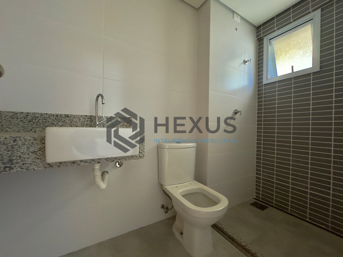 Foto 20 de Apartamento beira mar com varanda gourmet vista mar e lazer no Jardim Astúrias, Guarujá