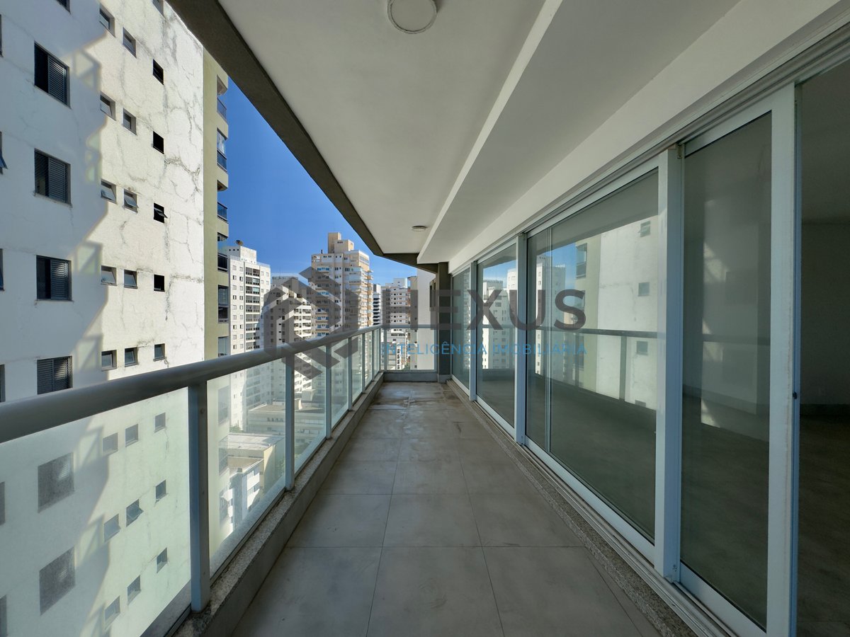 Foto 7 de Apartamento com varanda gourmet vista mar e lazer na beira mar da praia no Jardim Astúrias, Guarujá