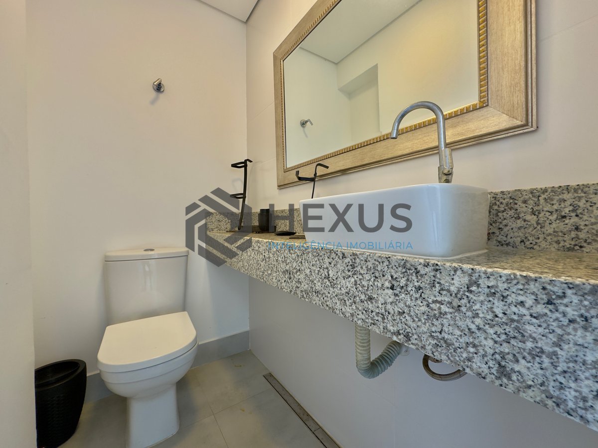 Foto 18 de Apartamento com varanda gourmet e lazer na beira mar da praia no Jardim Astúrias, Guarujá