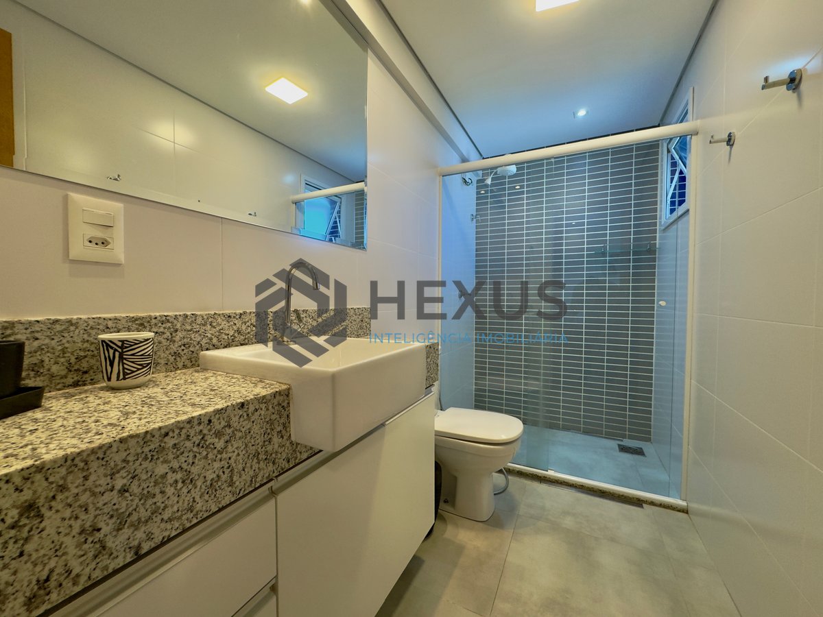 Foto 19 de Apartamento com varanda gourmet e lazer na beira mar da praia no Jardim Astúrias, Guarujá