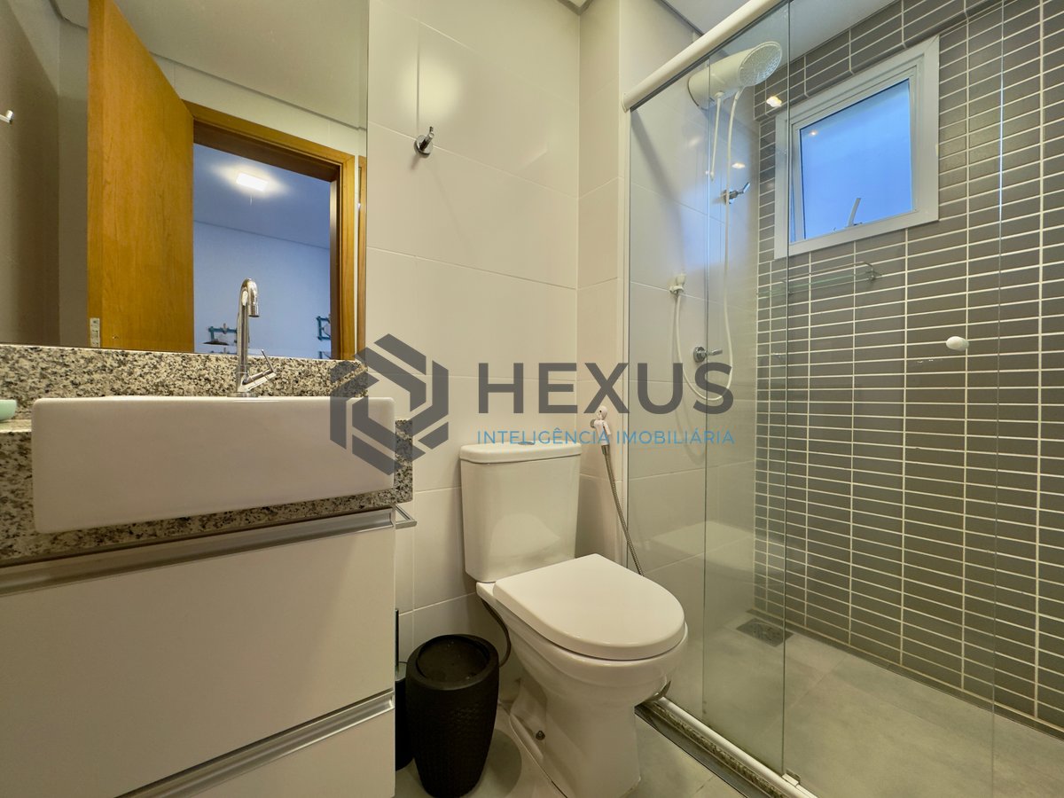 Foto 25 de Apartamento com varanda gourmet e lazer na beira mar da praia no Jardim Astúrias, Guarujá