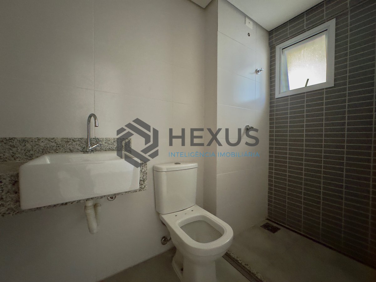 Foto 15 de Apartamento com varanda gourmet e lazer na beira mar da praia no Jardim Astúrias, Guarujá