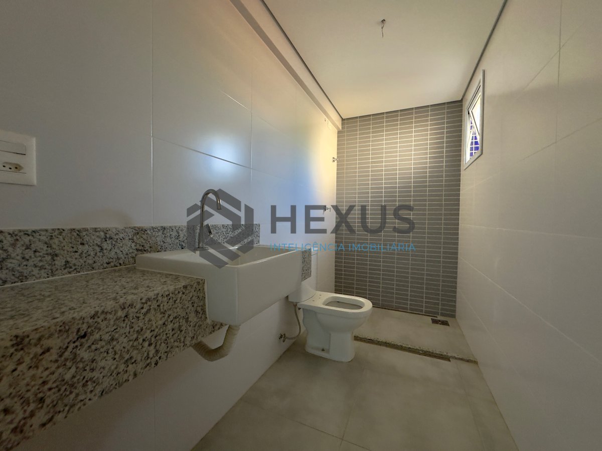 Foto 8 de Apartamento com varanda gourmet e lazer na beira mar da praia no Jardim Astúrias, Guarujá