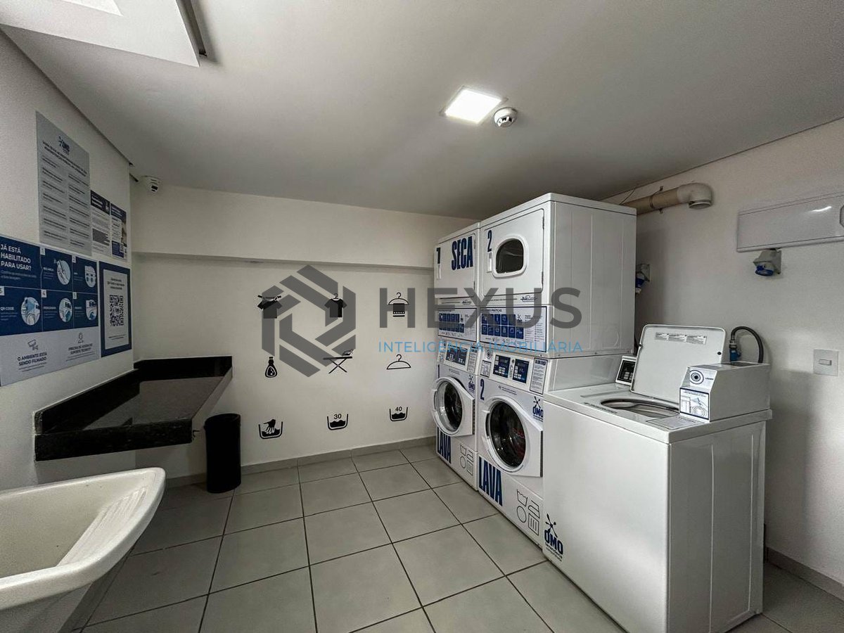 Foto 17 de Studio com varanda e lazer a 800m da praia na Enseada, Guarujá