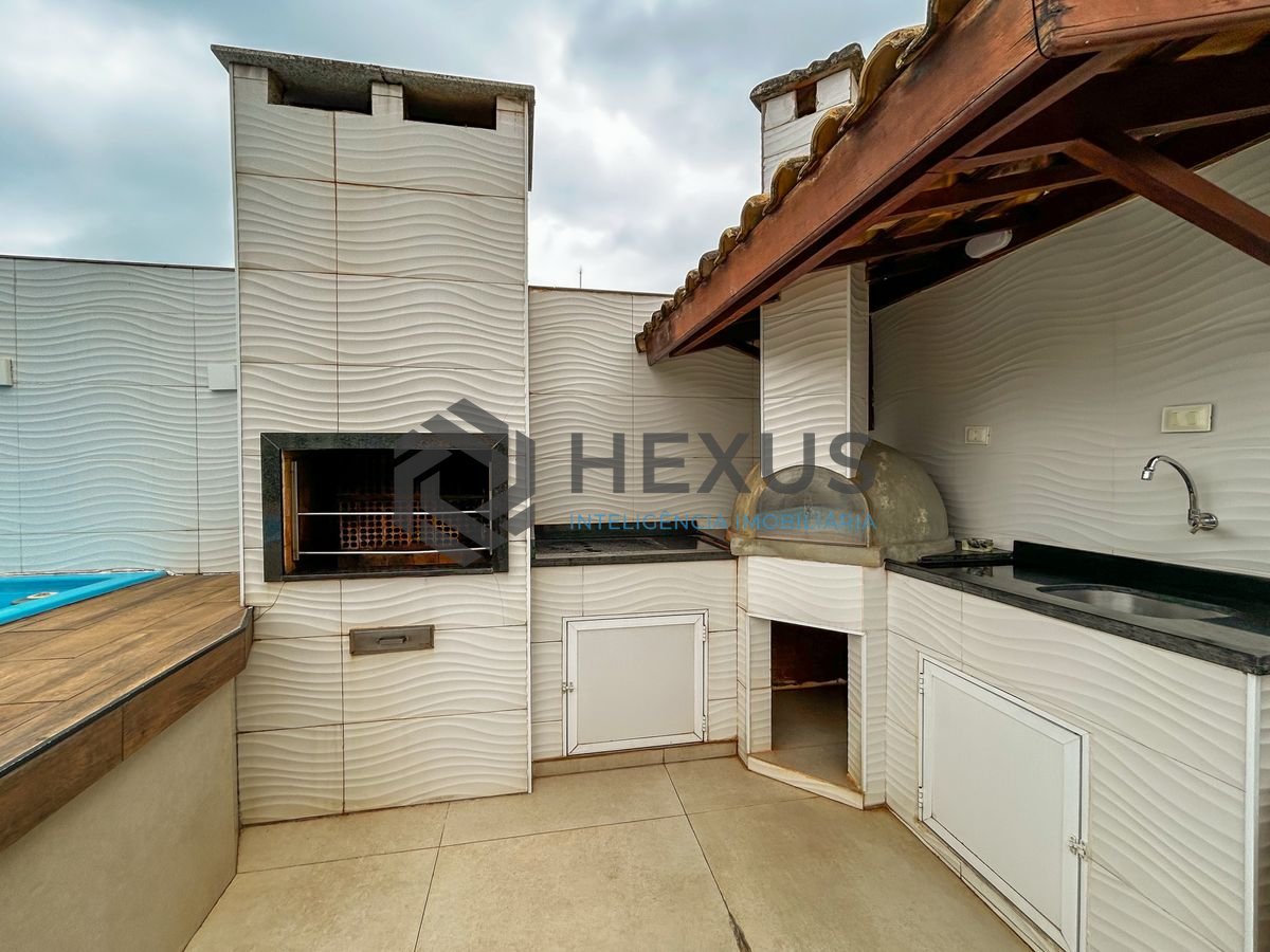 Foto 12 de Apartamento com varanda a 300m da praia na Enseada, Guarujá