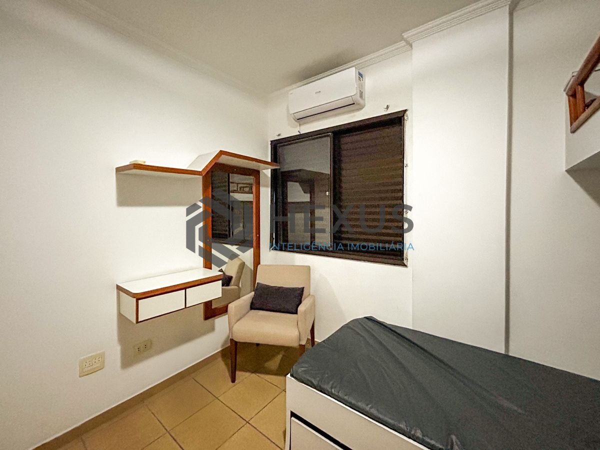 Foto 28 de Apartamento com varanda a 300m da praia na Enseada, Guarujá