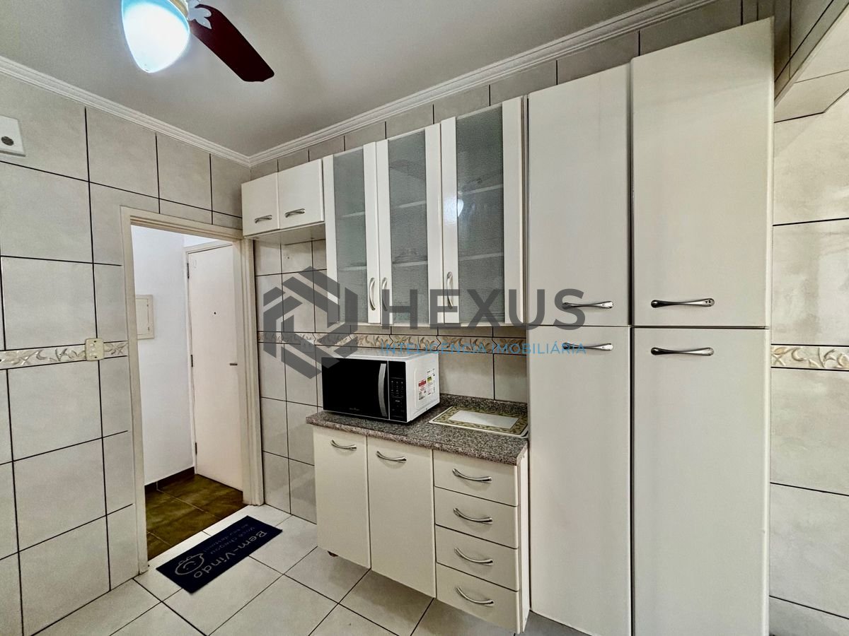 Foto 10 de Apartamento na Enseada, Guarujá