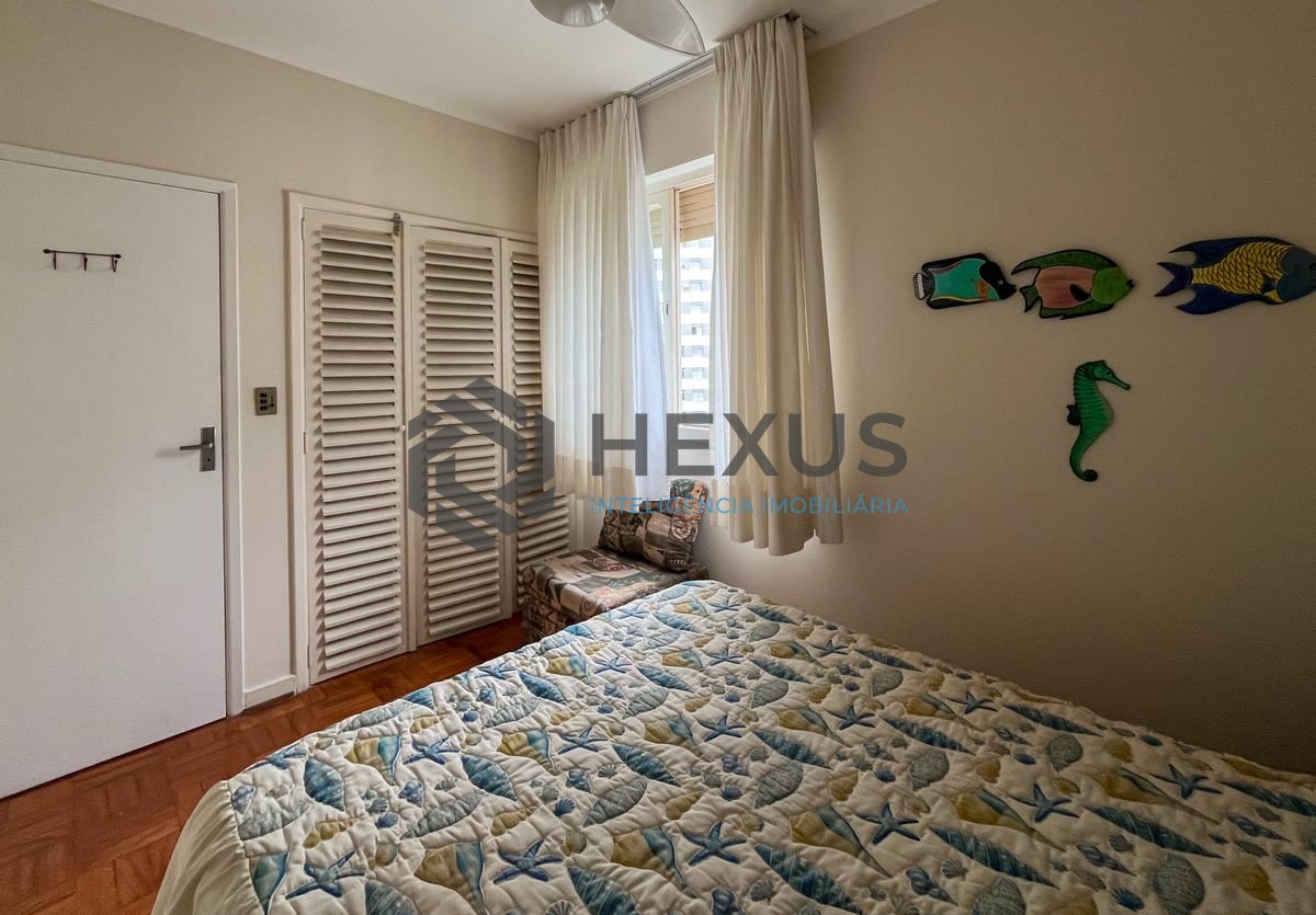 Foto 19 de Apartamento com varanda vista mar na beira mar nas Pitangueiras, Guarujá