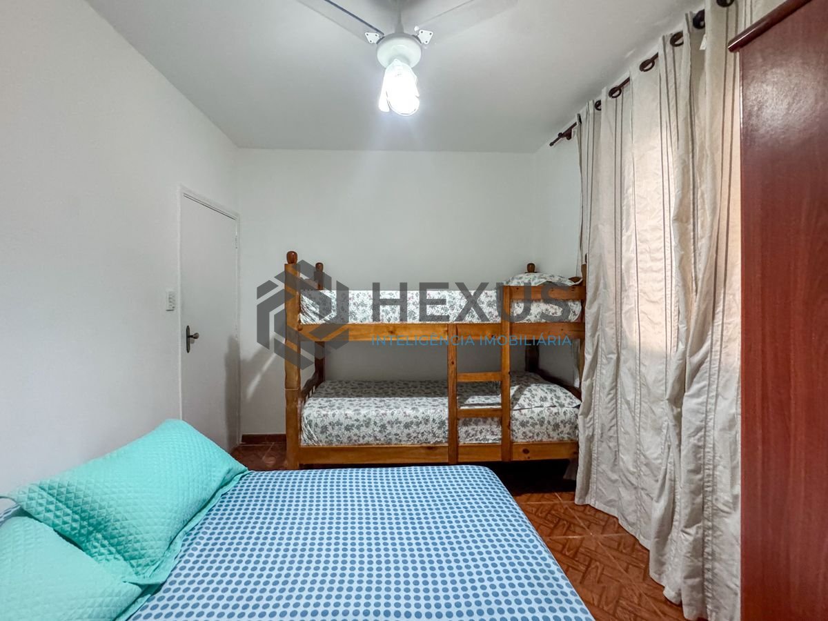 Foto 6 de Apartamento a 160m da praia no Jardim Astúrias, Guarujá