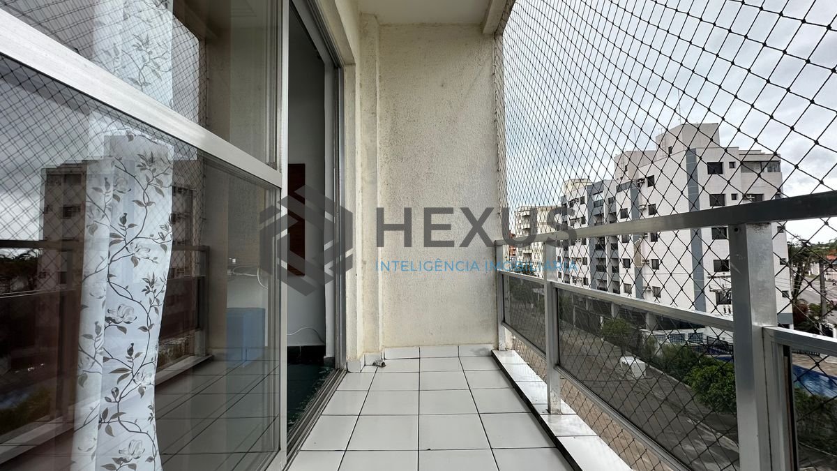 Foto 5 de Apartamento com varanda a 850m da praia na região do Tortugas na Enseada, Guarujá