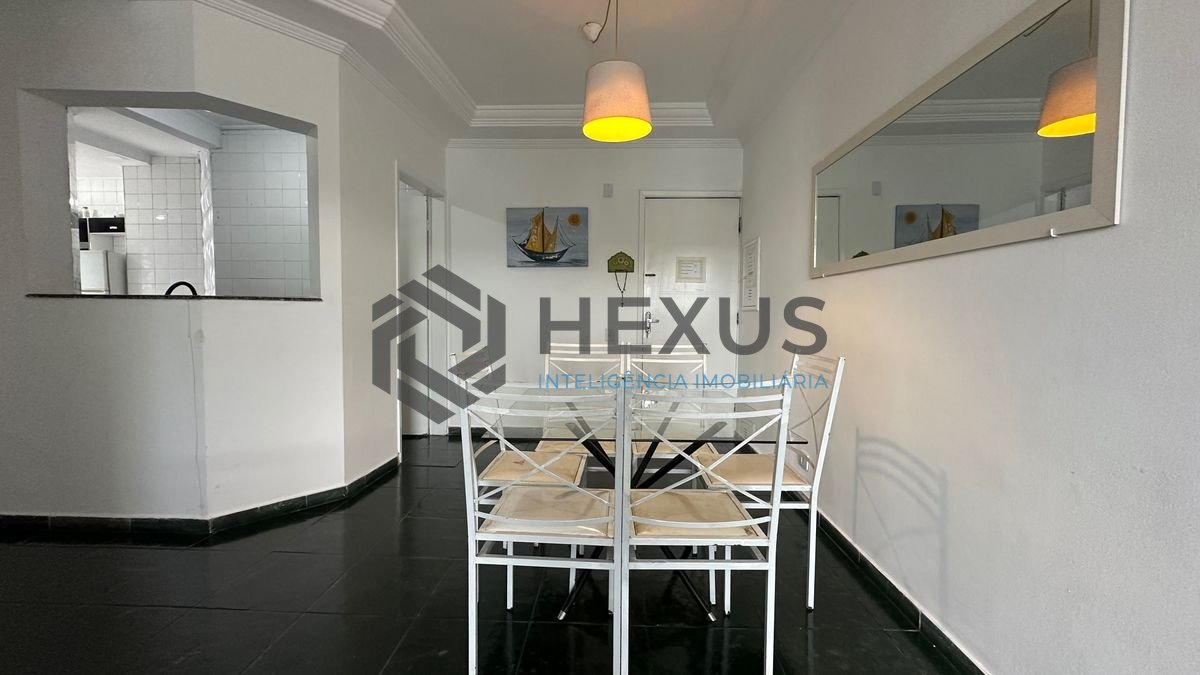 Foto 6 de Apartamento com varanda a 850m da praia na região do Tortugas na Enseada, Guarujá