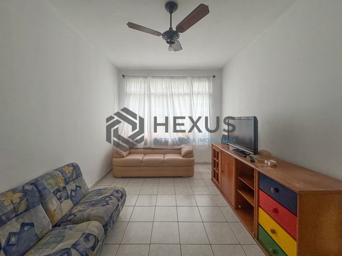 Foto 3 de Apartamento a 150m da praia no Jardim Astúrias, Guarujá