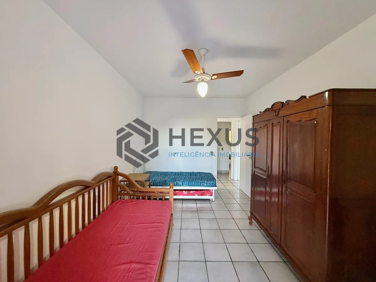 Foto 18 de Apartamento com varanda e lazer na beira mar no Morro Sorocotuba na Enseada, Guarujá