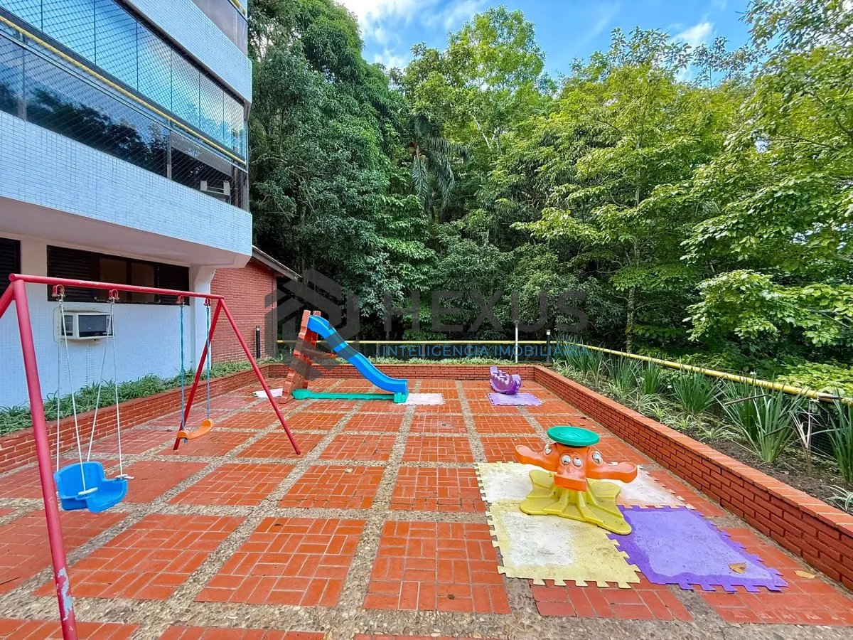 Foto 33 de Apartamento reformado com varanda e lazer na beira mar no Morro Sorocotuba na Enseada, Guarujá